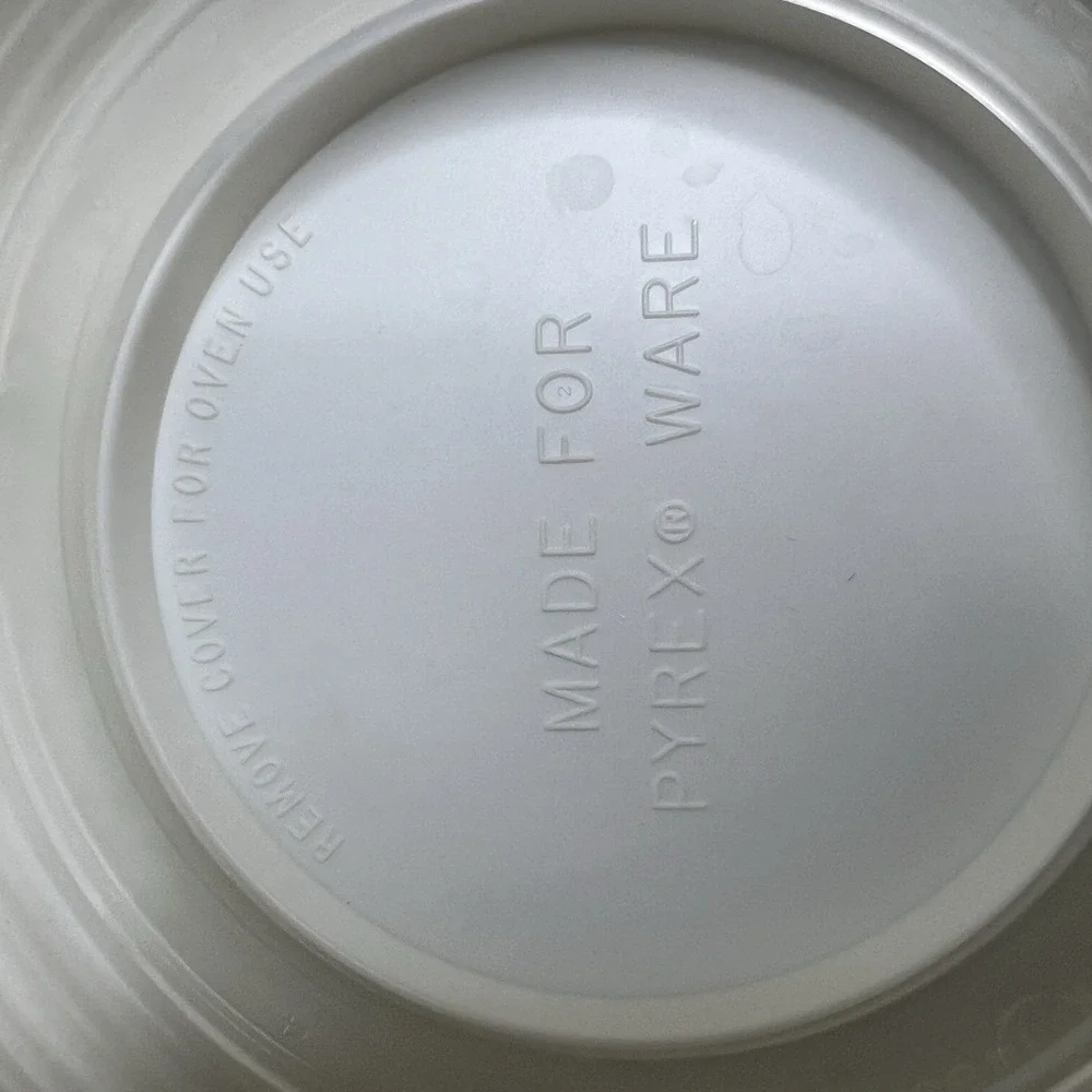 PYREX Spice of Life Round Glass Canister with Lid 4